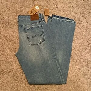 Lucky Brand distressed jeans NWT - size 30R